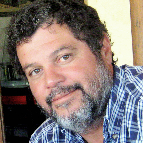 Chitaro-Elbio-Uruguay.jpg