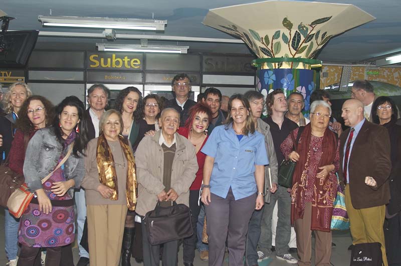 3-5_subte_poetas_3.jpg