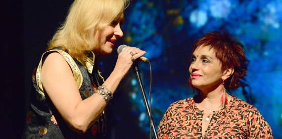 Con música y todo el arte cerró el Festival de Poesía